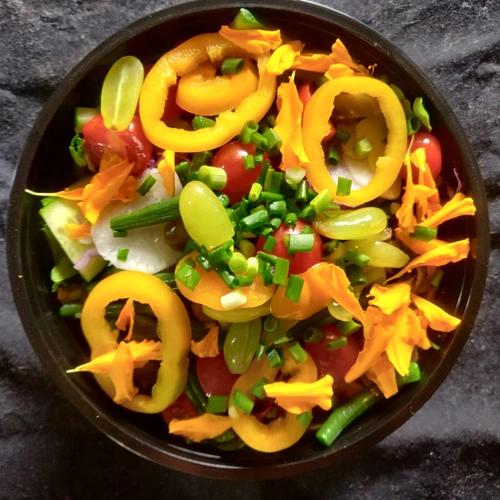 Farmers Salad Bowl 350g + Pepperfarm