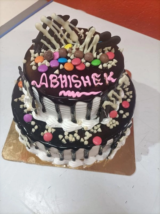 ❤️ Layered Birthday Cake For Abhishek