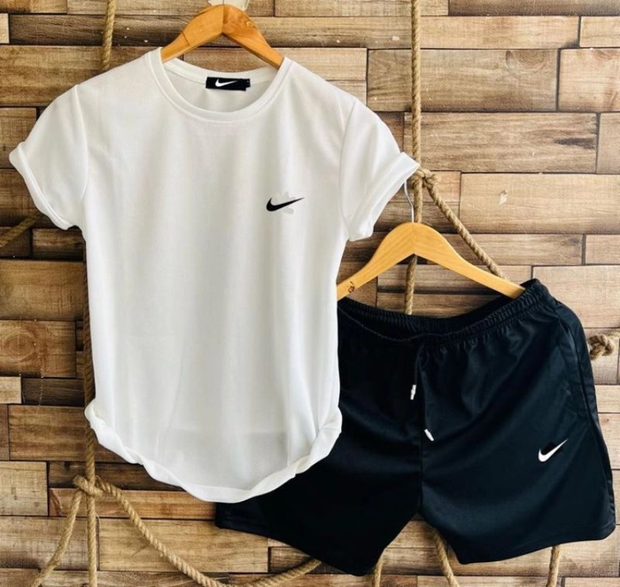 Nike t shirt outlet tumblr