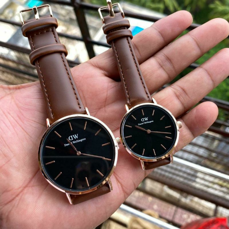 Buy Daniel Wellington Couple Watch online from Shree Vishwakarma