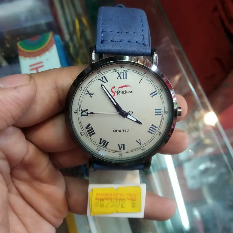 VAN HEUSEN Signature Analog Watch - For Women - Buy VAN HEUSEN Signature  Analog Watch - For Women VH000027A Online at Best Prices in India |  Flipkart.com