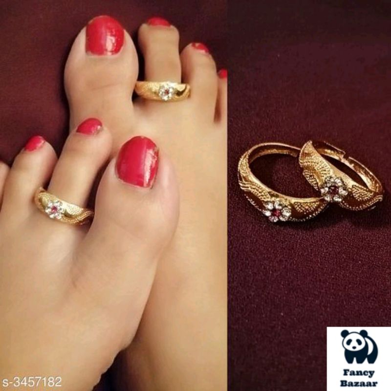Pearl toe ring | Stud earrings, Jewelry, Toe rings