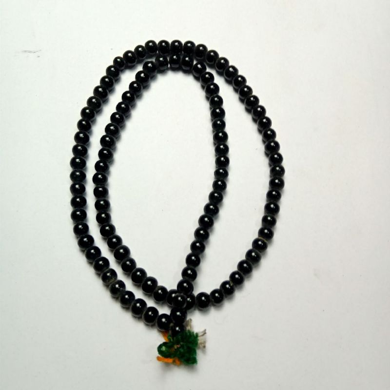 Black Beads Bracelet (काला मोती ब्रेसलेट)