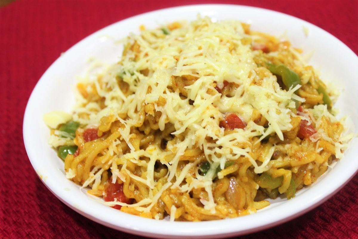 Cheesy Vegetable Maggi