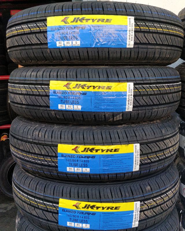 Swift dzire tyres deals price