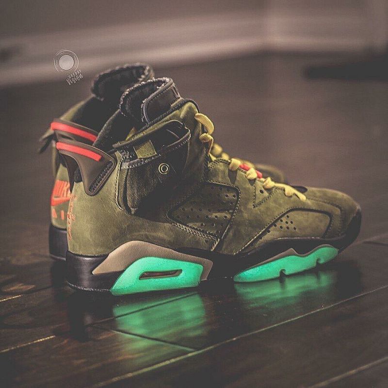 Buy Jordan Retro TRAVIS SCOTT online from Shoe Corner(whole sale)