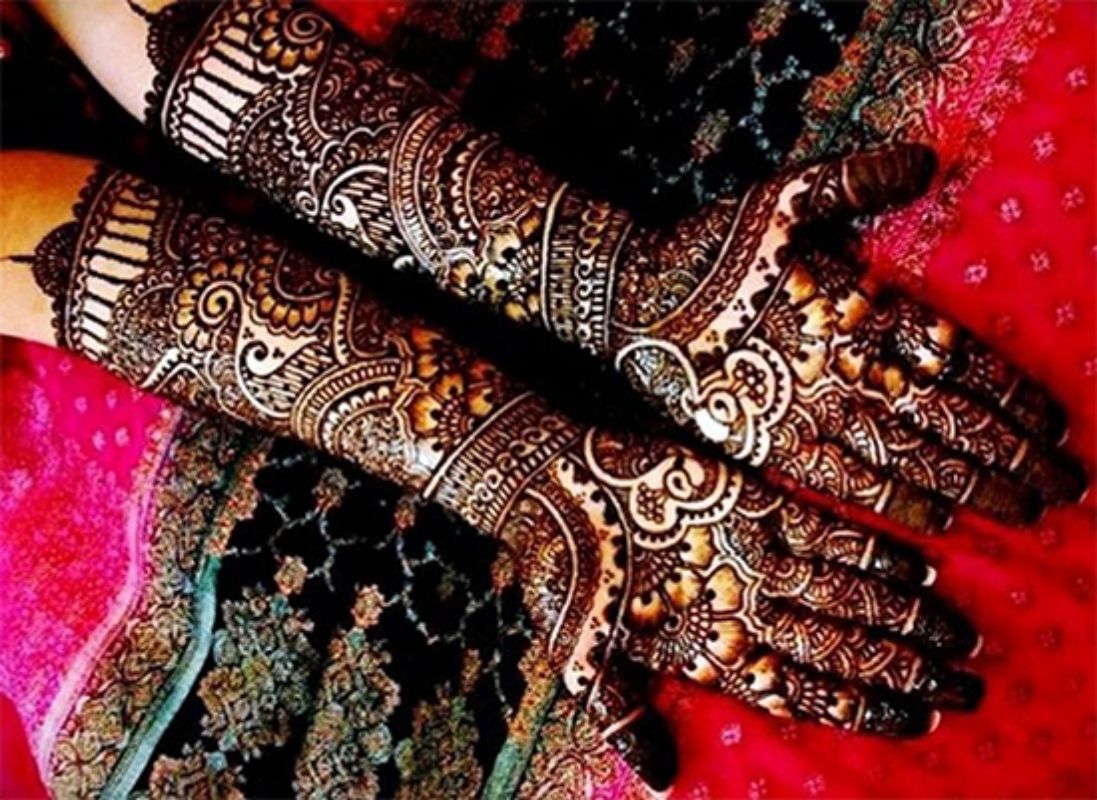 Very beautiful arabic mehndi design for front hand | Simple mehndi design  2023 #mehandi #mehndi #mehendi #mehndicones #tips #tricks… | Instagram