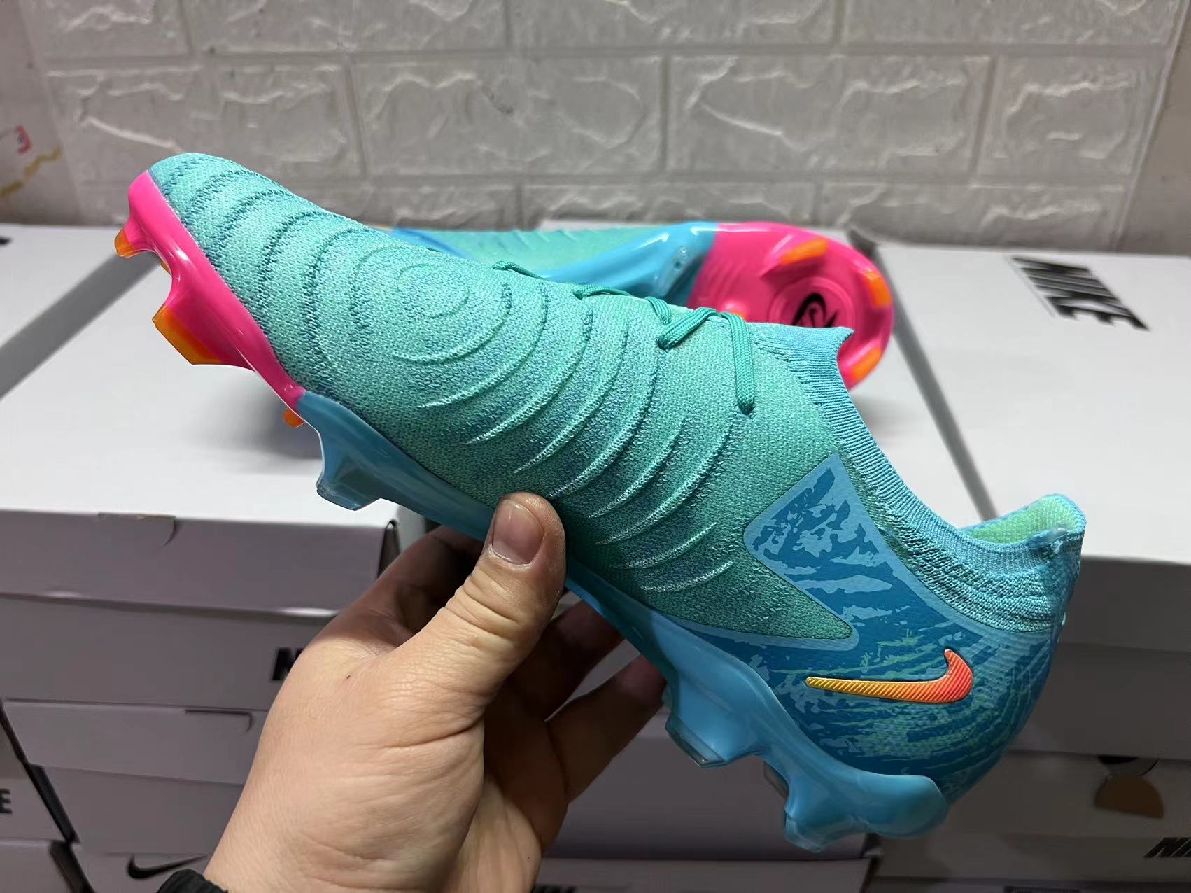 Nike Phantom Luna Elite FG Blue Low Ankle