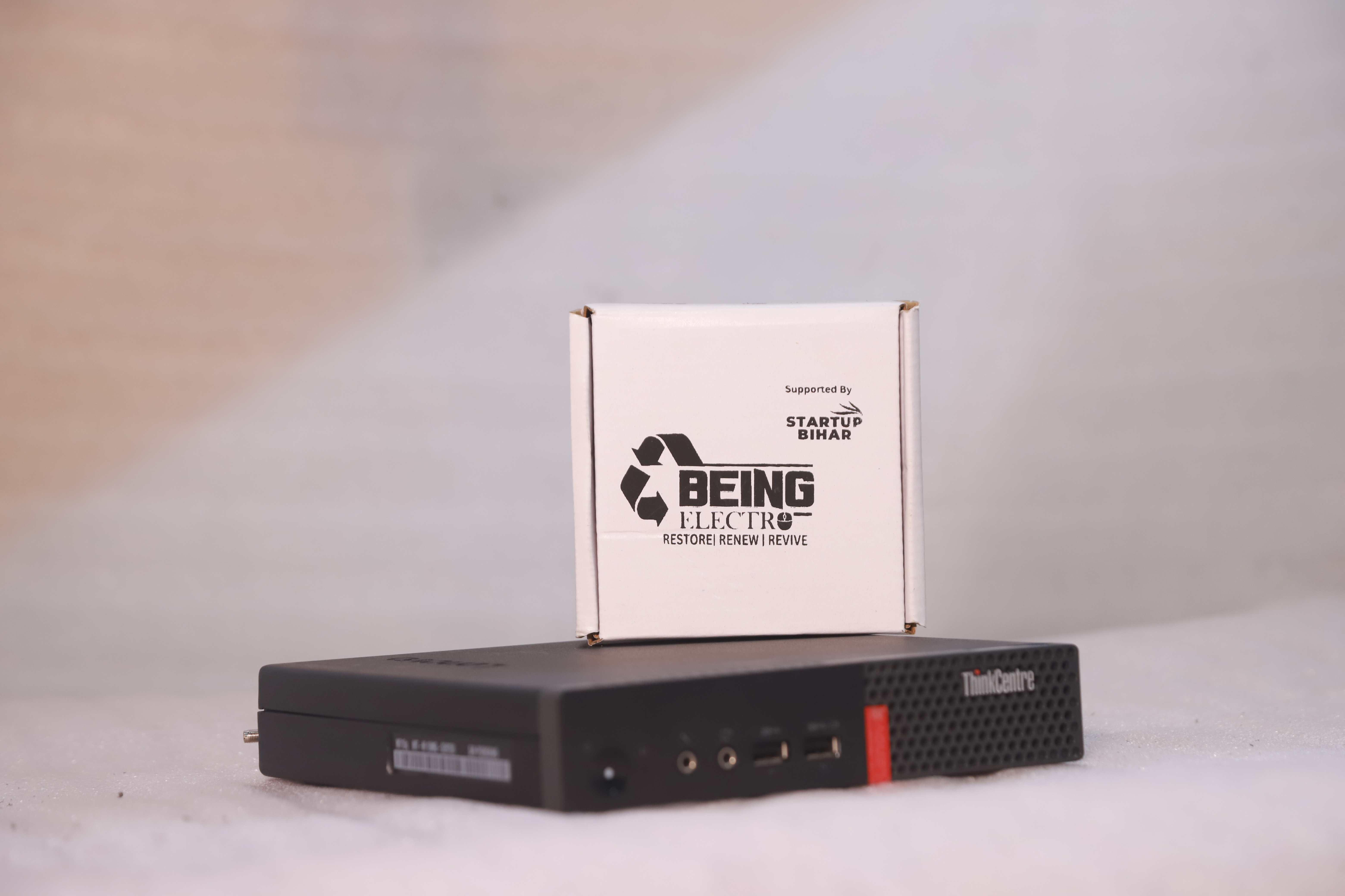 Lenovo ThinkCentre M93P Mini PC - Intel Core i5, Windows 10