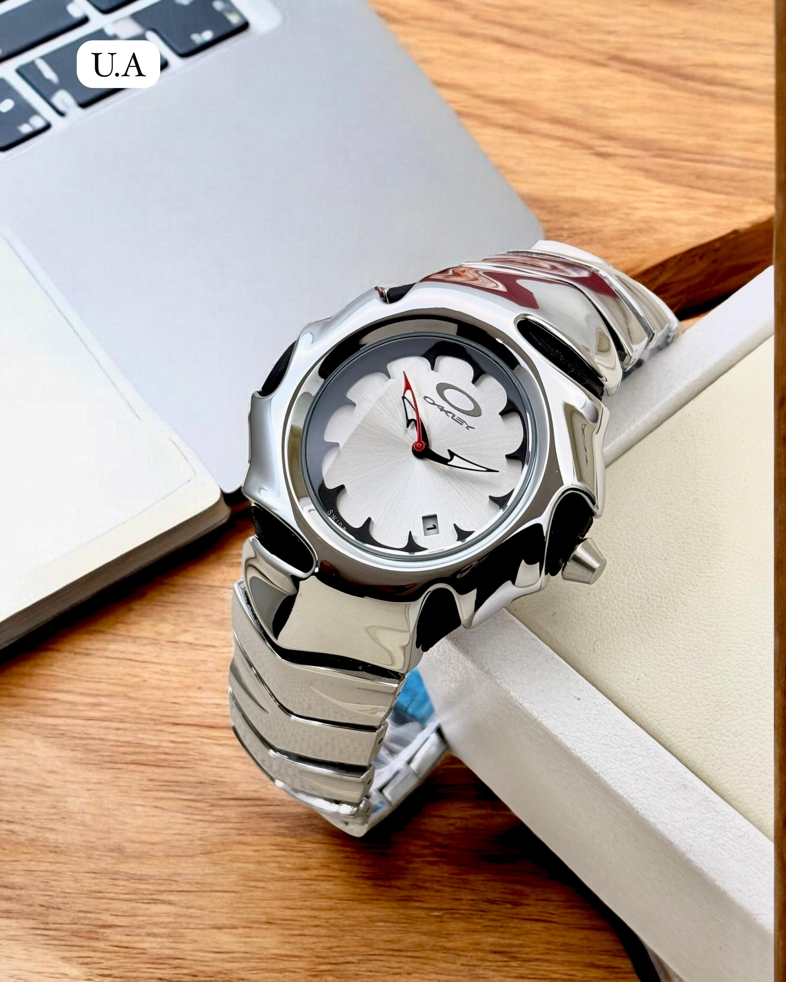 Oakley Blade Watch For Men - Vaarahi Gadgets