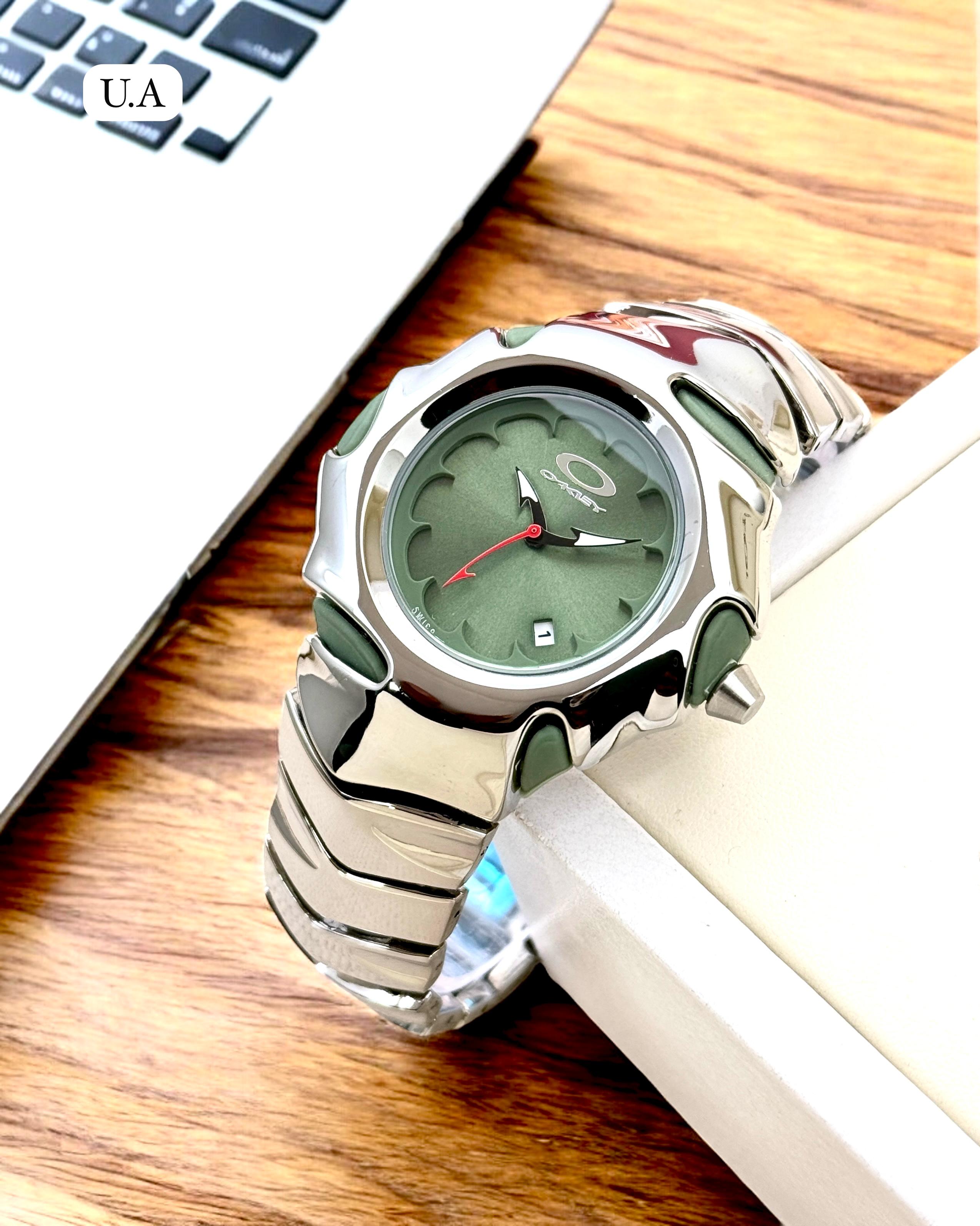 Oakley Blade Watch For Men - Vaarahi Gadgets
