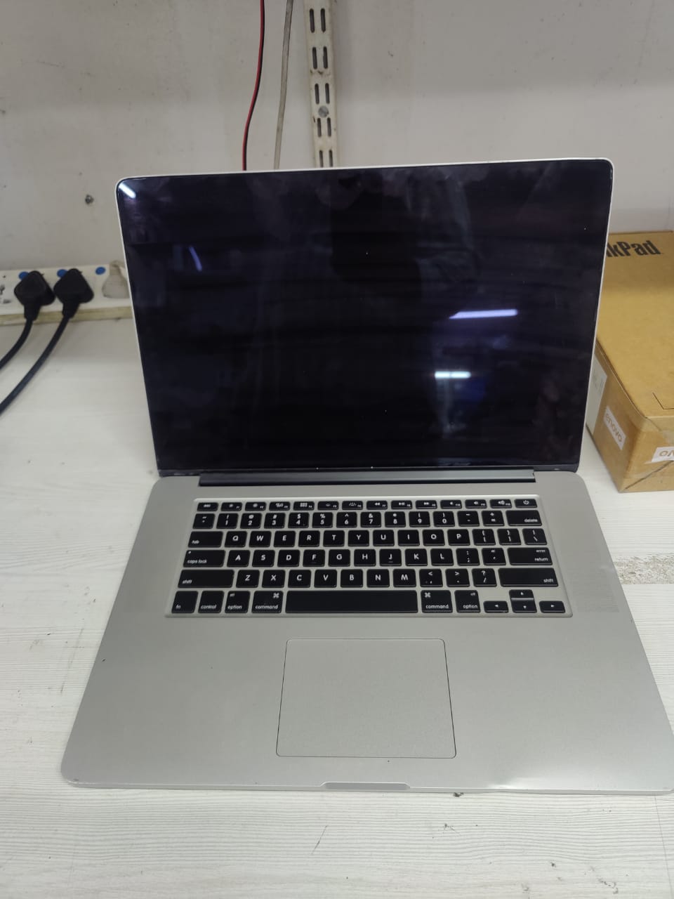 Apple MacBook Pro 2015 A1398 | Core i7, 16GB RAM, 256GB SSD