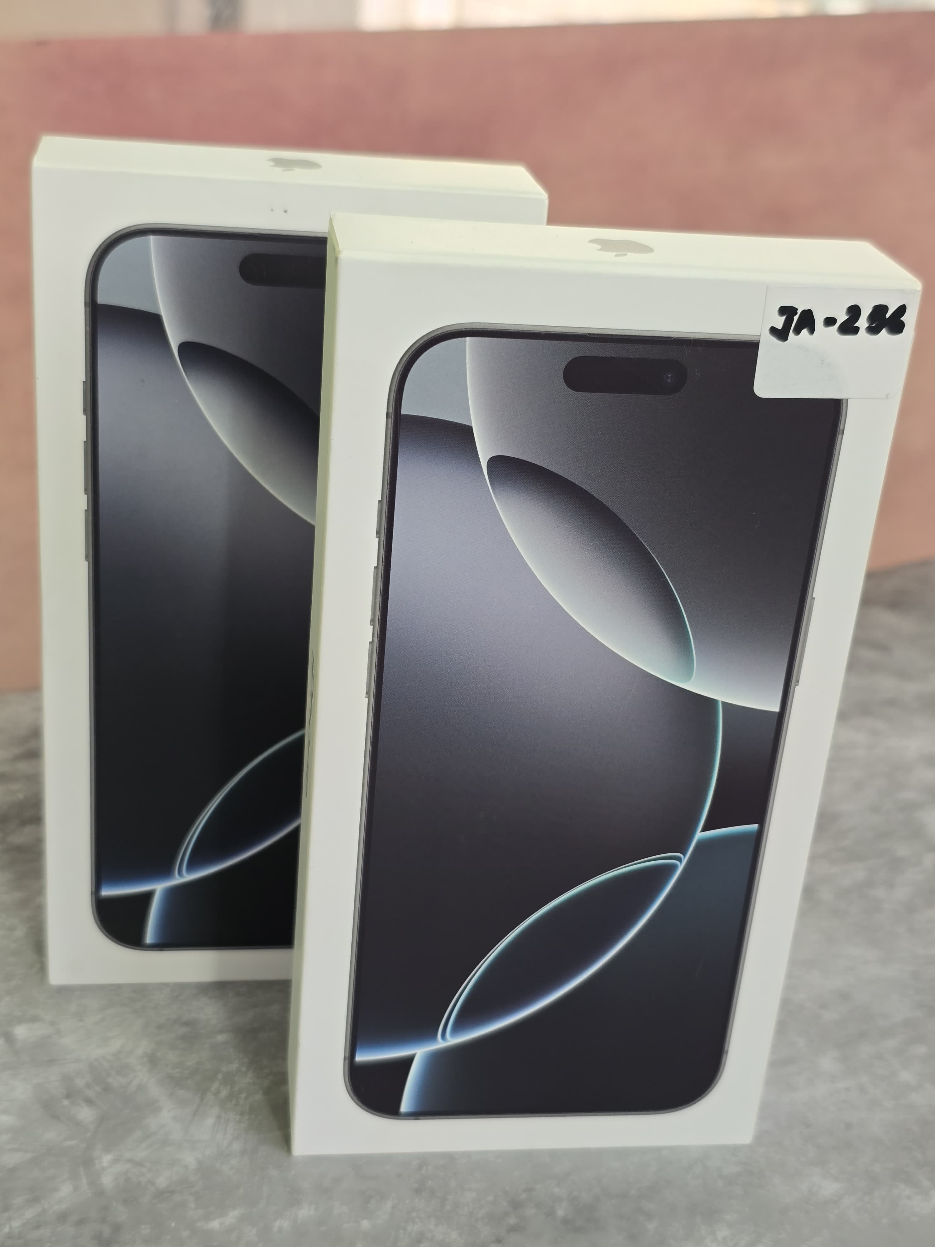 Apple iPhone 16 Pro 512GB [ Brand New ] 【montechさん専用