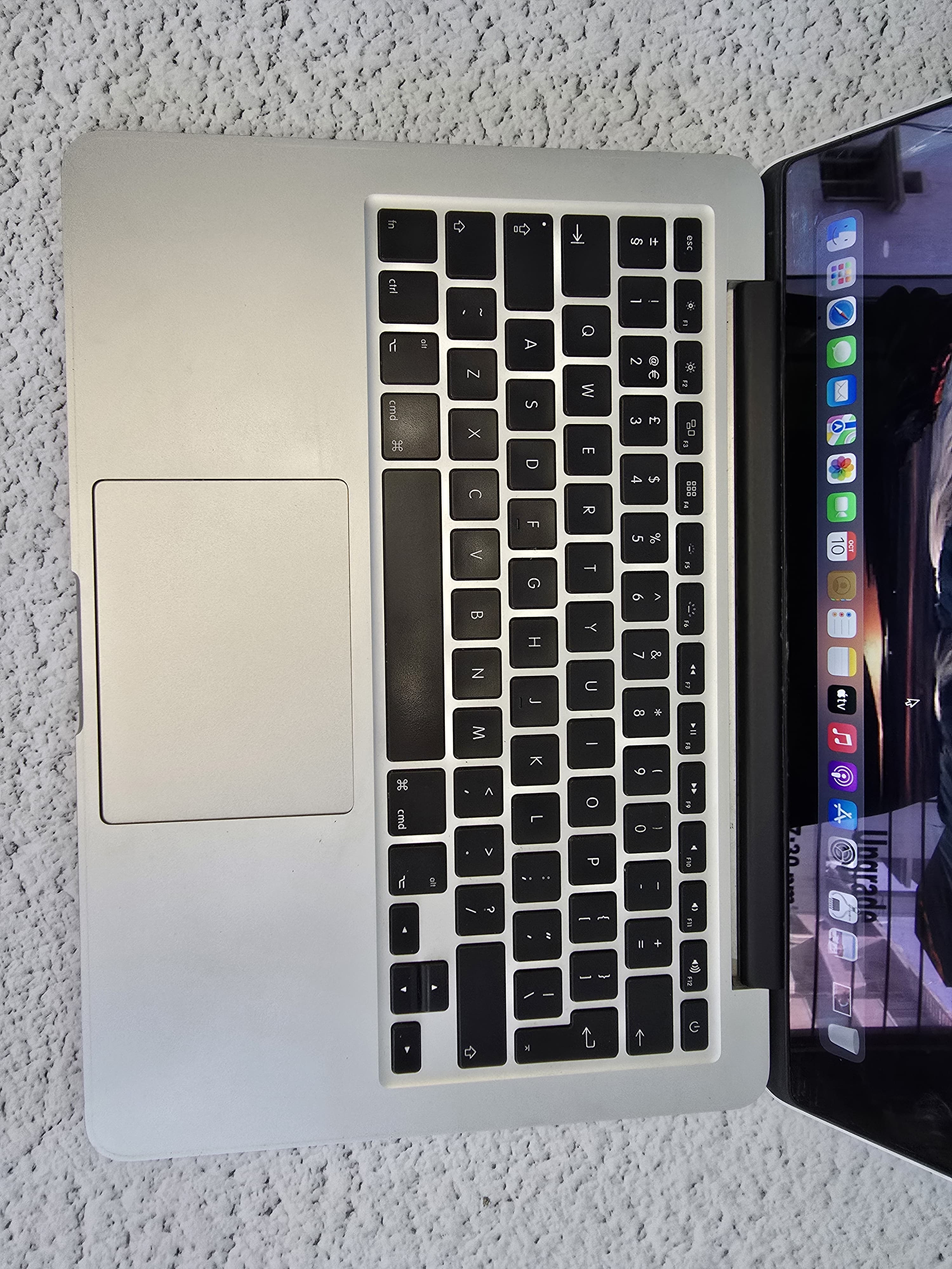 Apple MacBook Pro A1502 Core i5 8GB 128GB 13.3 Inch