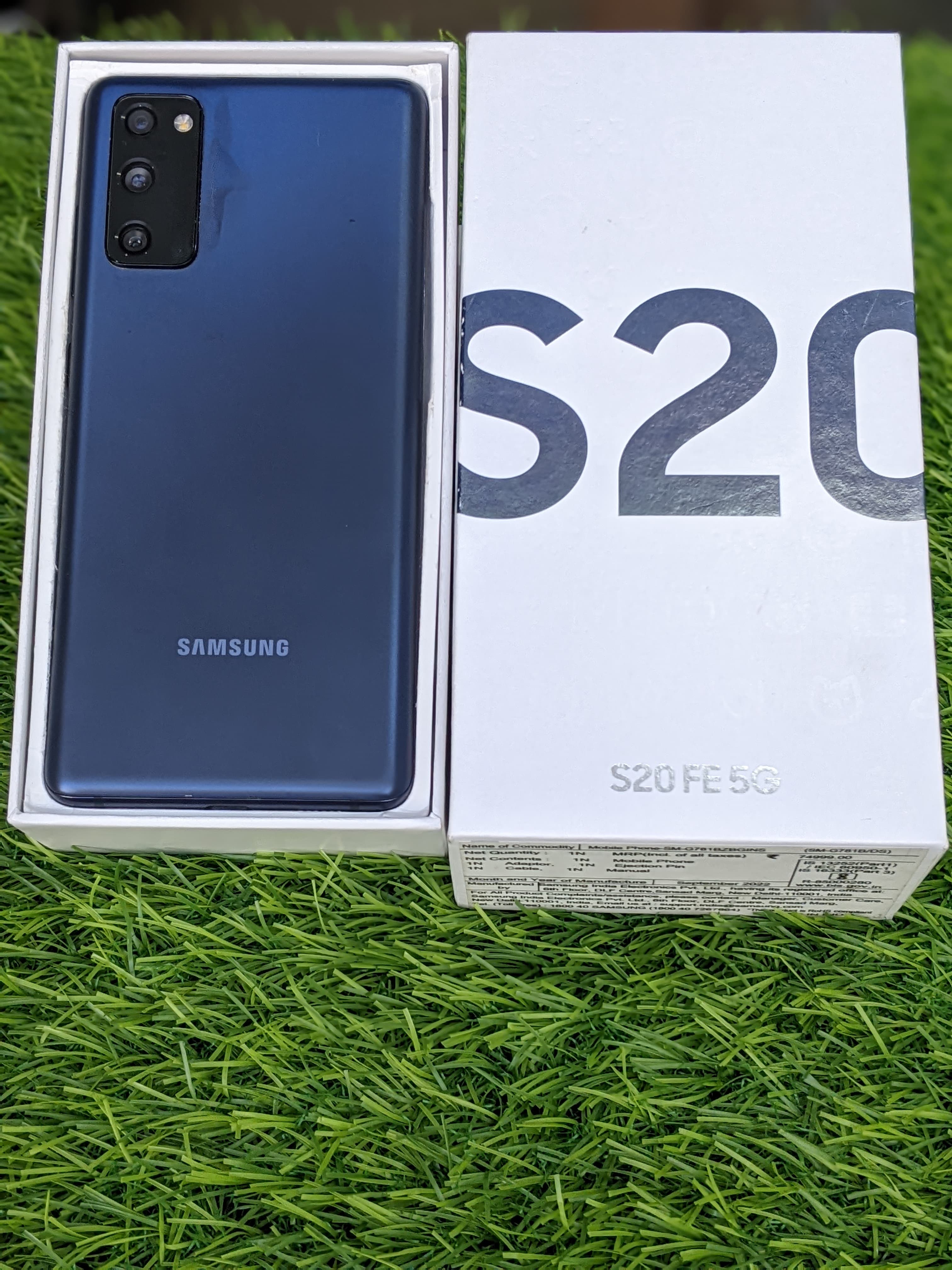 S 20 Fe Vs S20 Galaxy S 20fe S 20fe 5g Samsung Galaxy S20 FE