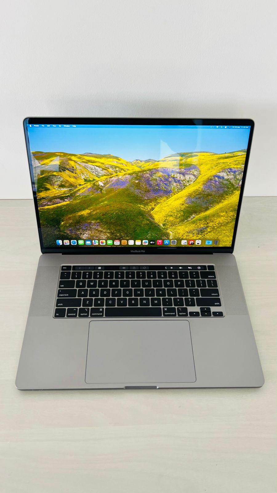 Apple MacBook Pro a2141 - 2019 - i9 32gb ram, 1tb ssd with 9.5gb