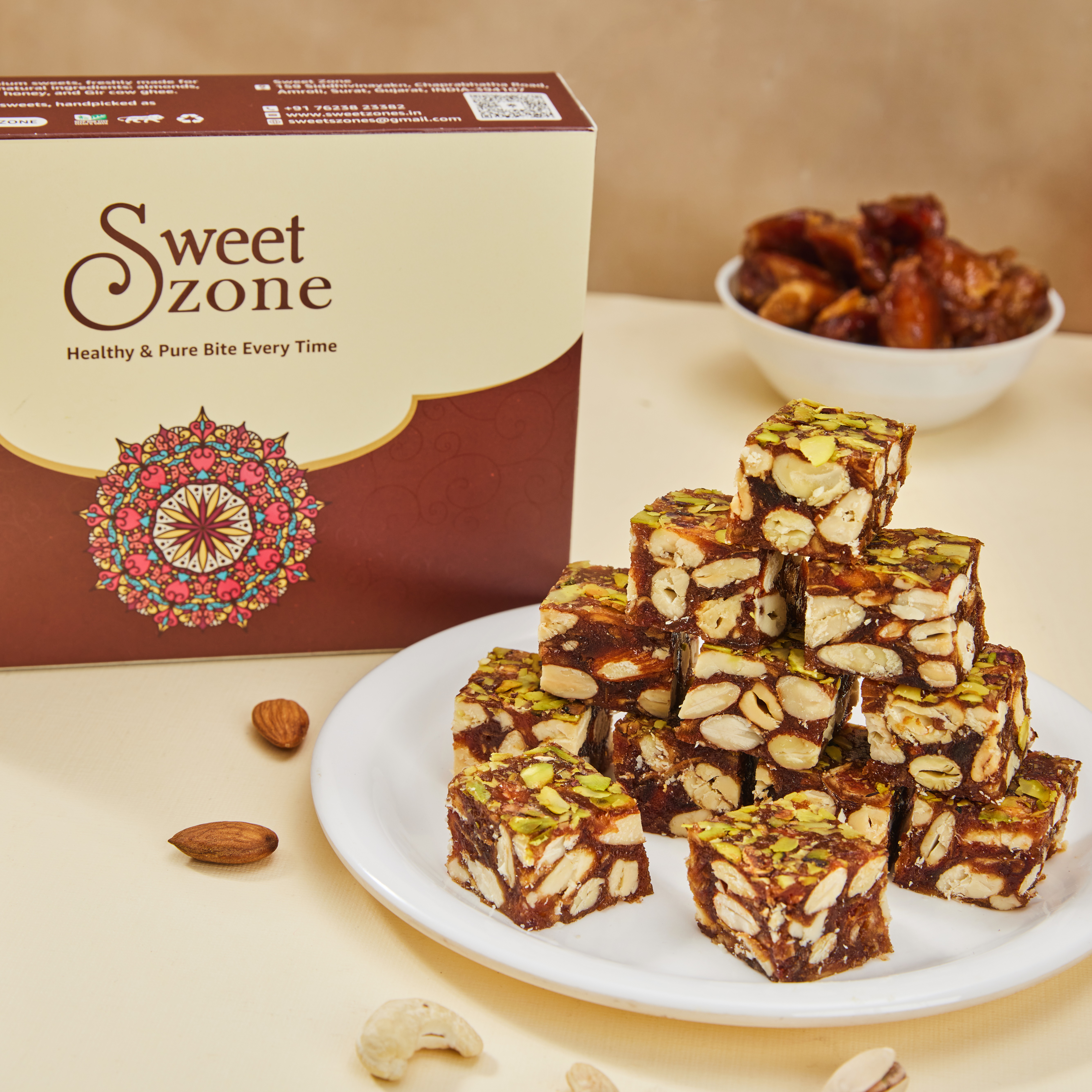 Buy Dry Fruit Punch with Dates | Khajur Pak online at Sweetzone