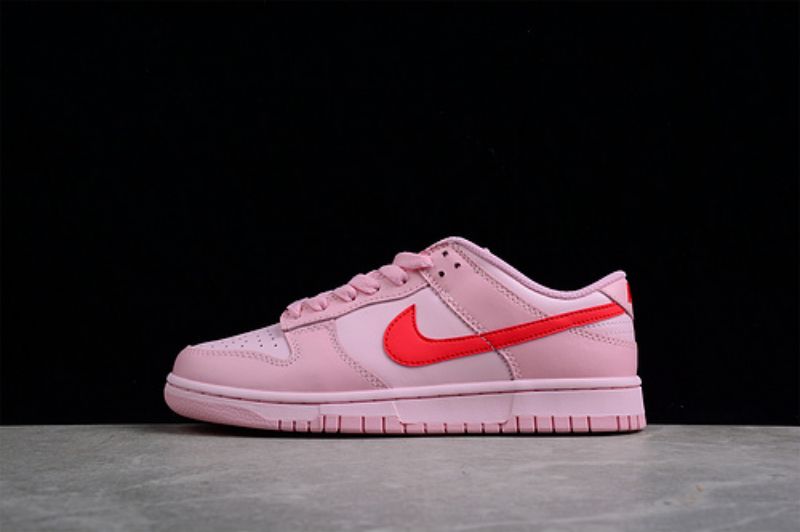 Buy Women's Dunk low Triple Pink online from Streetmarvel store