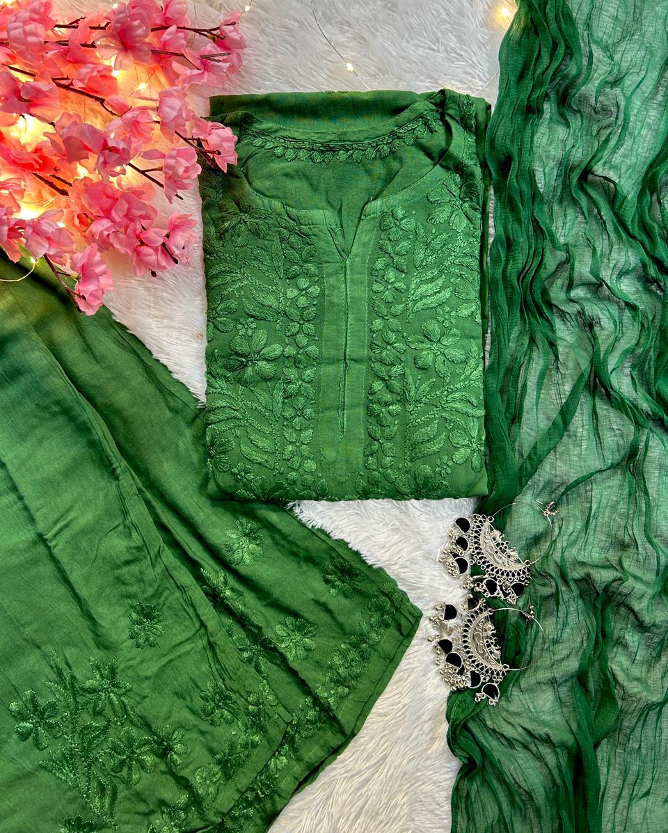 Chikankari Kaaftan- BOTTLE GREEN