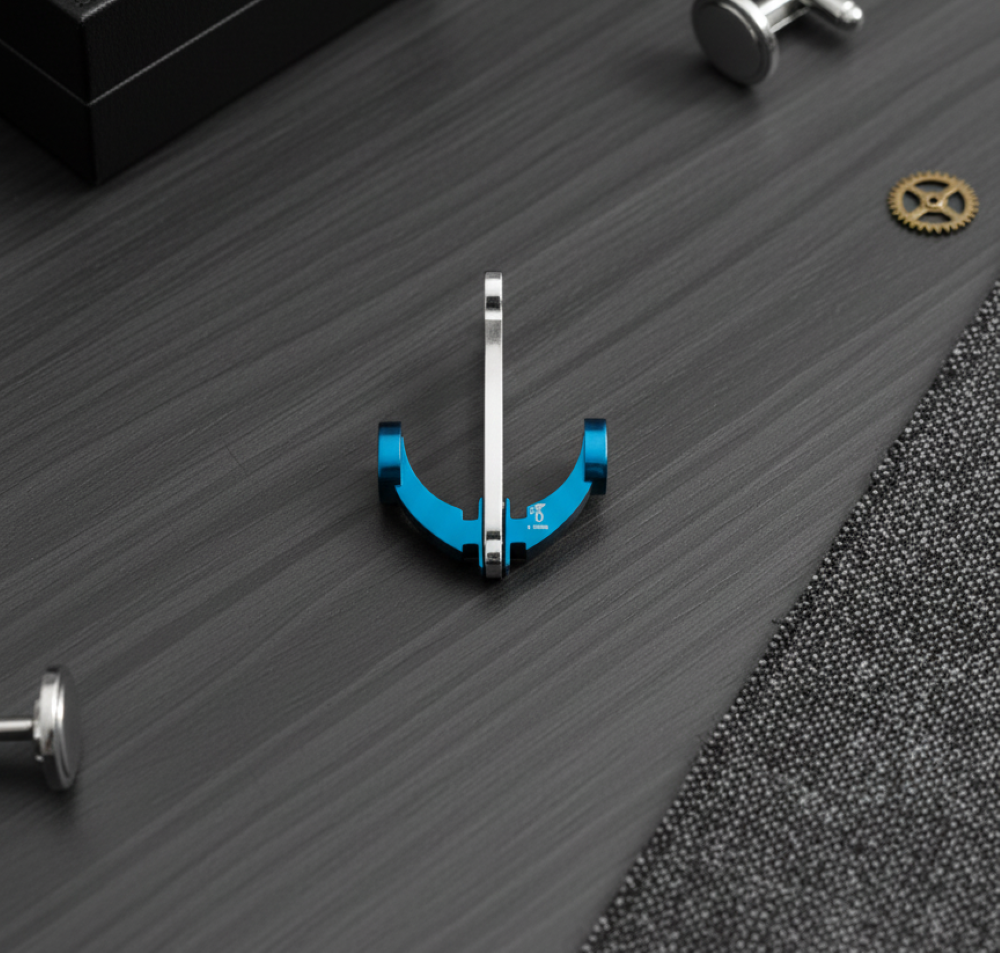 Azure anchor locket - W