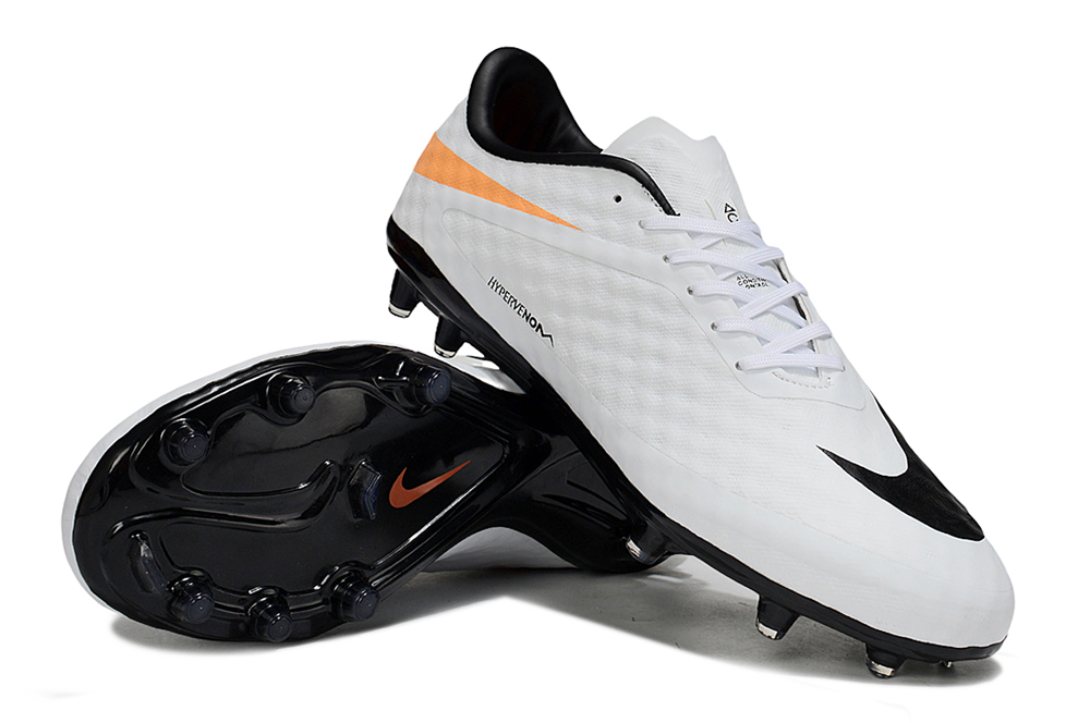 Nike HyperVenom Phantom FG Football Boots | White/Black/Infared