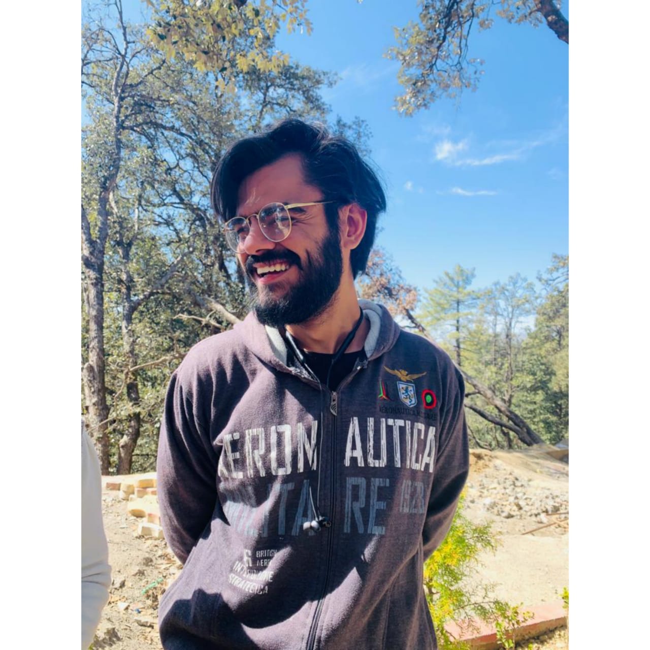 DEEPAK SAKHUJA