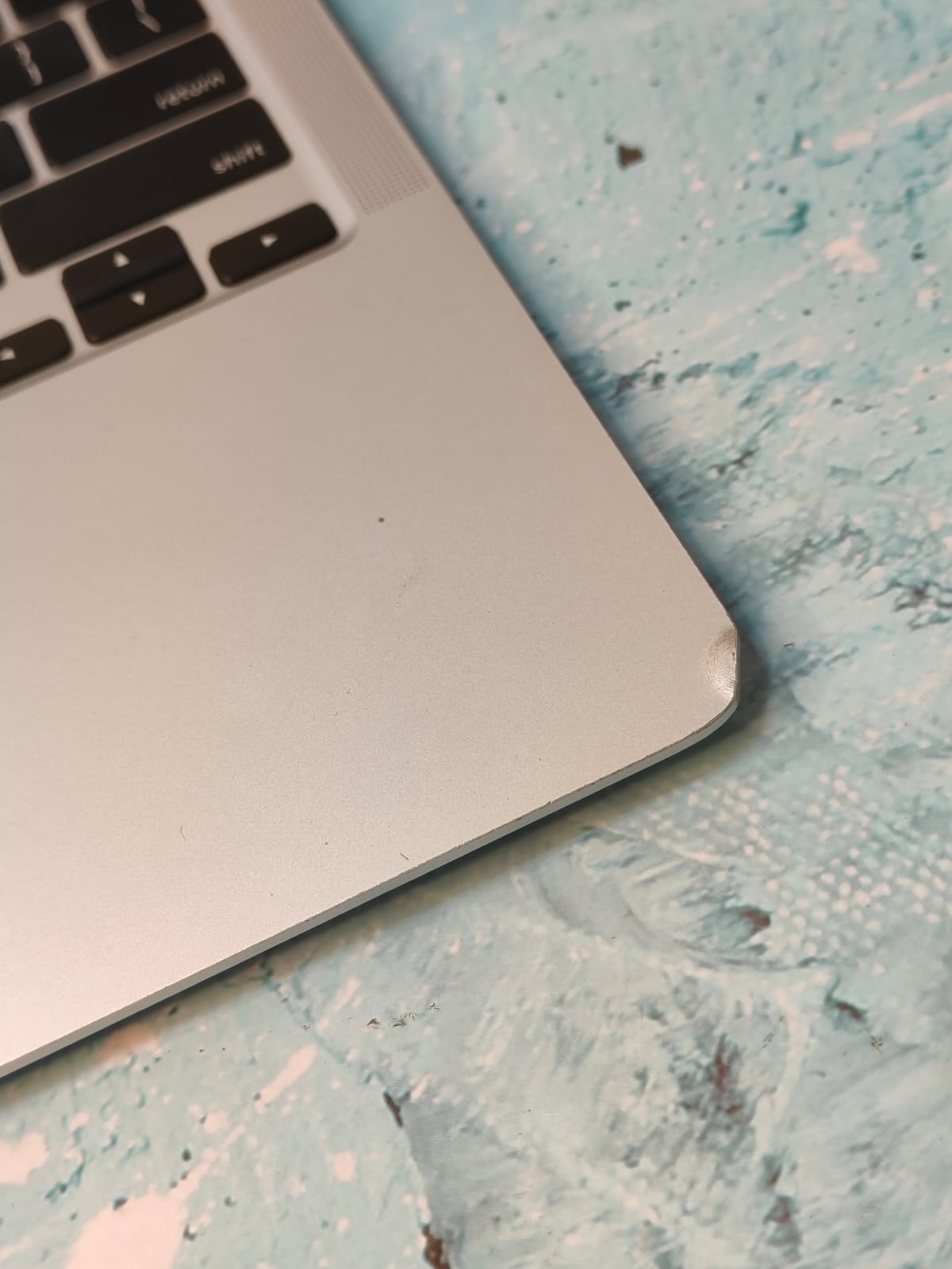 Apple 2020 Macbook Air M1 A2337 | Pre-Owned 13.3 Inch